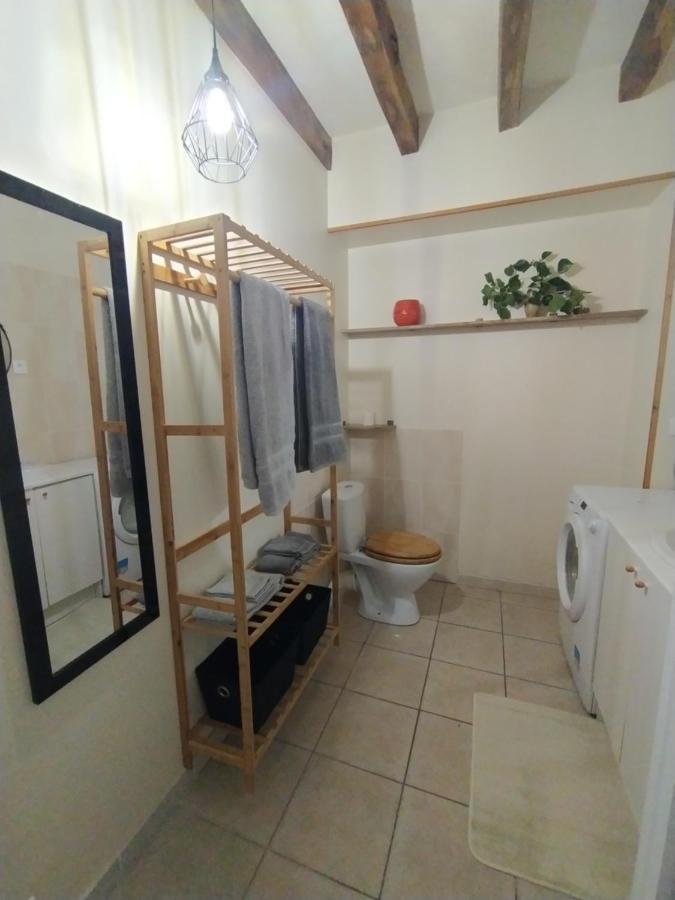 Gite Du Vieux Cedre Ecueille Extérieur photo